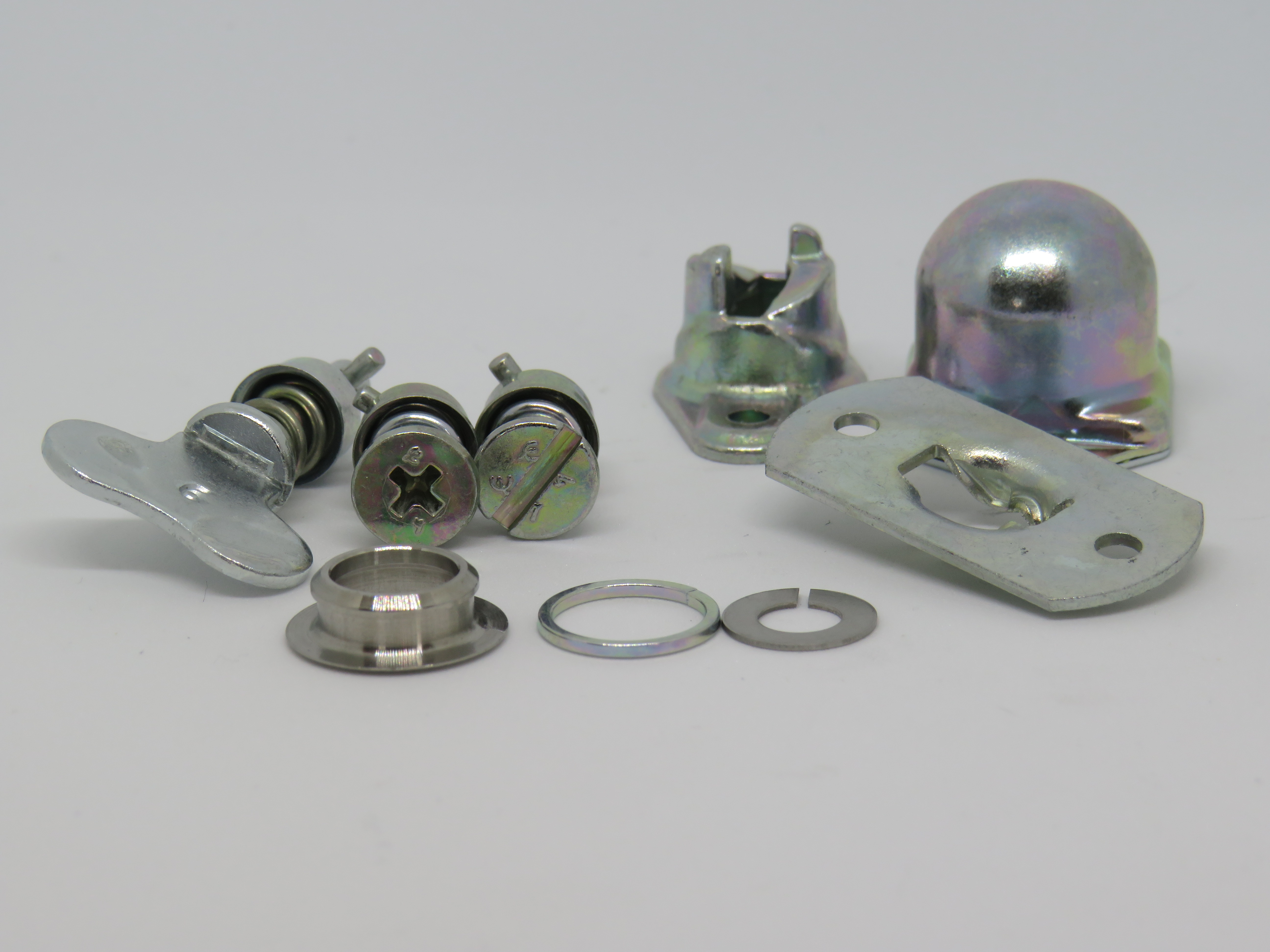 Heavy Duty Grommet Retained